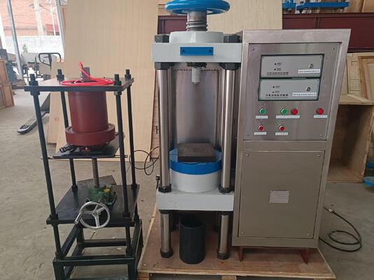 C049 - A Rock Triaxial Test Equipment